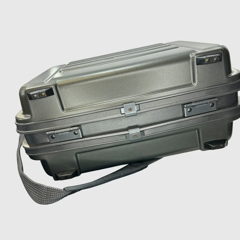 VTG with Key Samsonite Green Hard Camcorder Case Video Camera Tech Briefcase